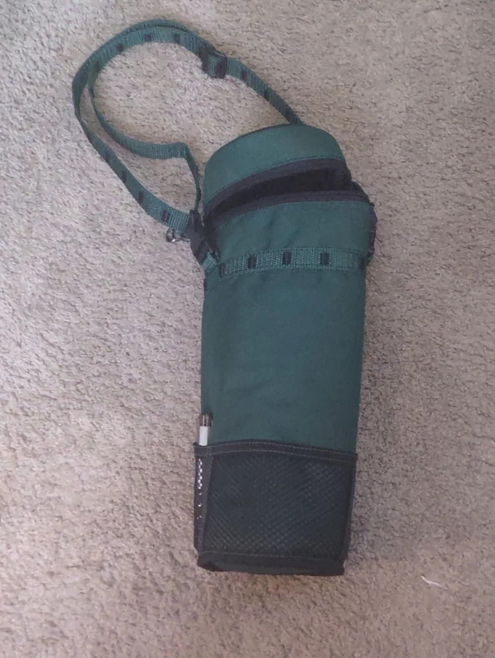Picnic Time Wine Caddy Insulated Wine Tote in forest green. New